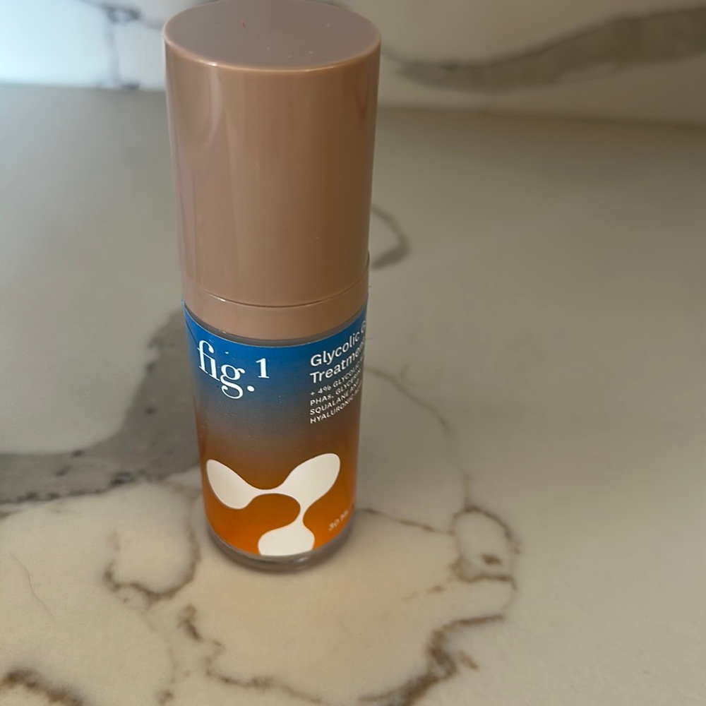 Fig1 Glycolic GlowTreatment